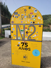 Load image into Gallery viewer, Moutains and Sea