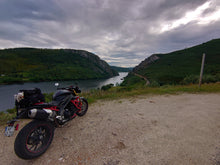 Load image into Gallery viewer, Moutains and Sea