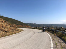 Load image into Gallery viewer, Bespoke Tour for Wine and History lovers!