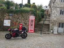 Load image into Gallery viewer, Bespoke Tour for Wine and History lovers!